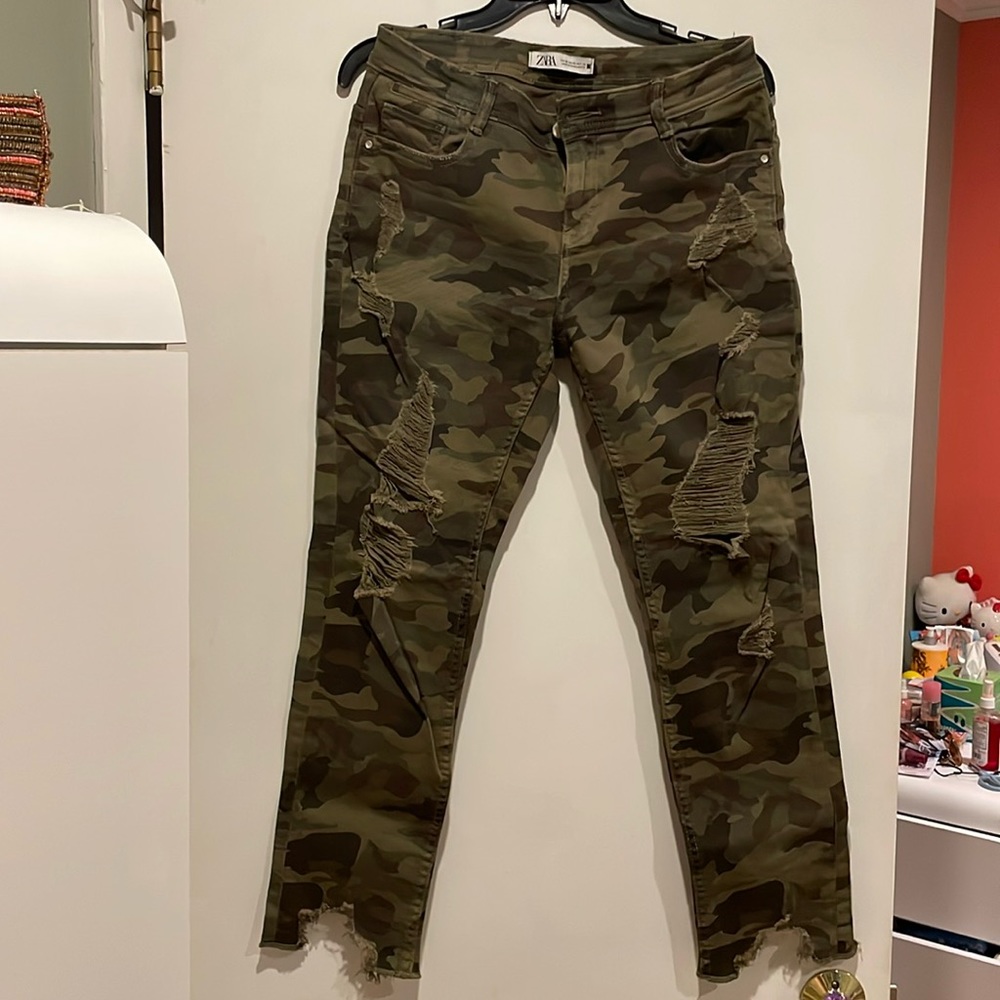 Zara Ripped Camo Skinny Jeans